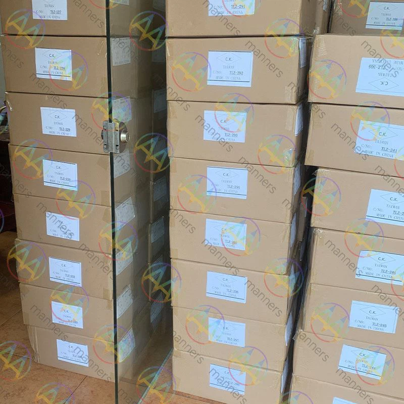 Tá Custaiméir na Gearmáine 10,000pcs Saincheaptha Laghdaigh Wrinkles Micrimhi...